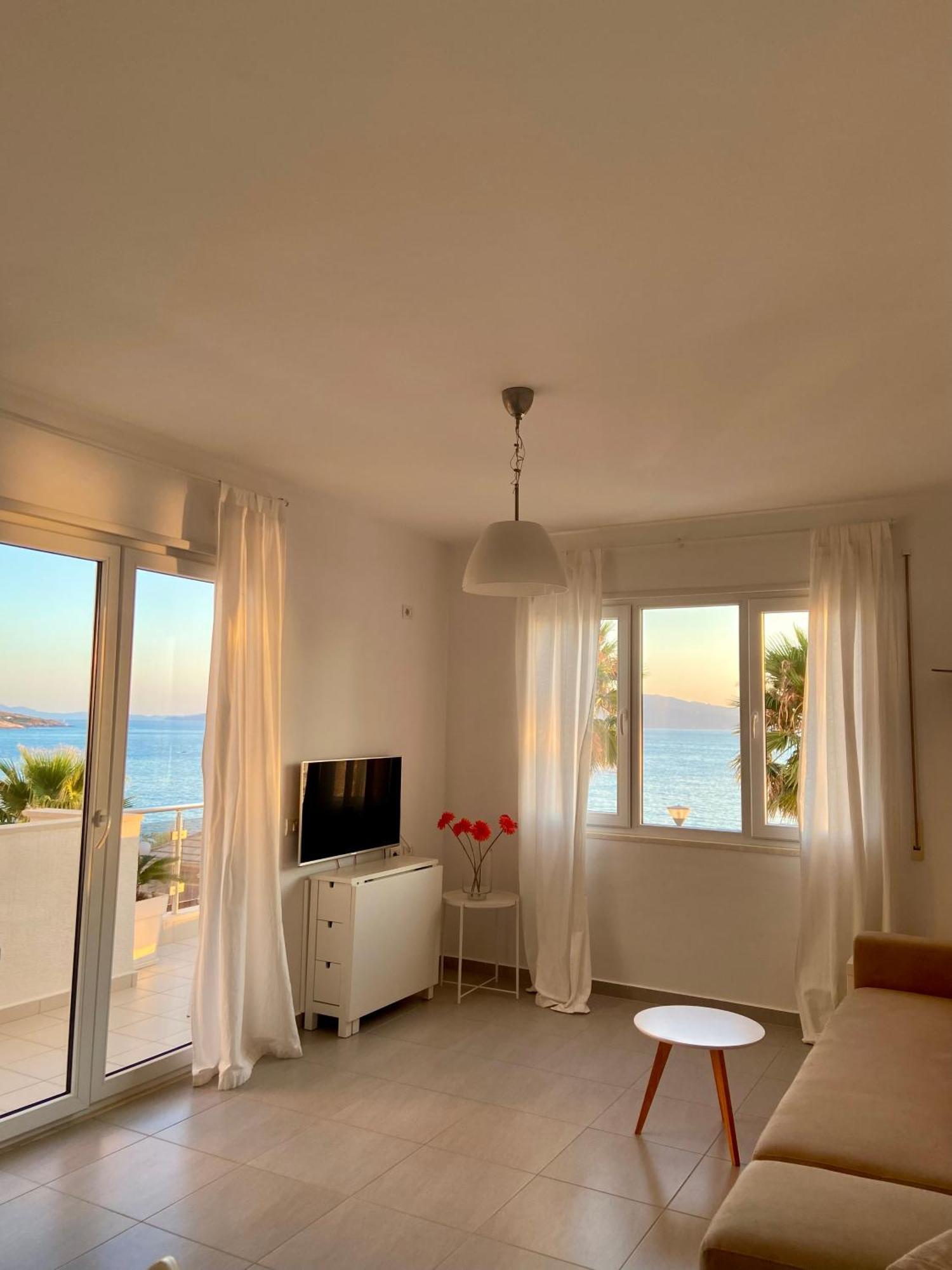 Loli Apartment Luxury White Residence Sarande Luaran gambar